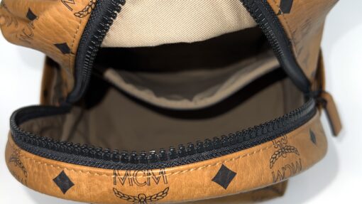 MCM SAMBYPEN Small Stark Backpack Visetos - Image 13