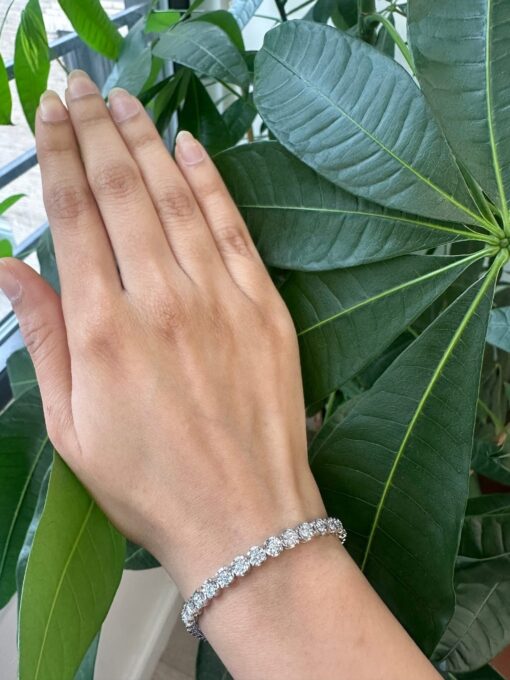 Brand New 7" 3 TCW V2 lab Diamond Tennis Bracelet set in .925 Sterling Silver - Image 3