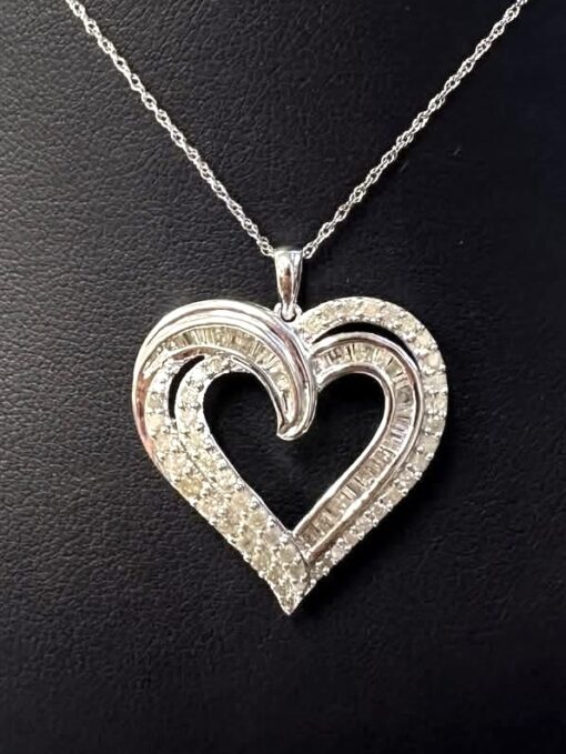 Sterling Silver .925 Heart Pendant with Natural Diamonds Chain 18"