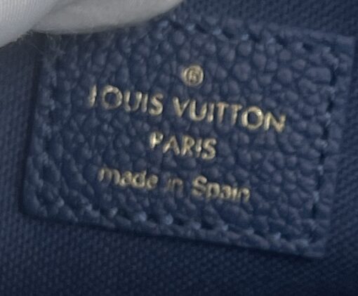 Louis Vuitton Empreinte Monogram Giant Felicie Pochette Chain Wallet Gradient Blue - Image 9