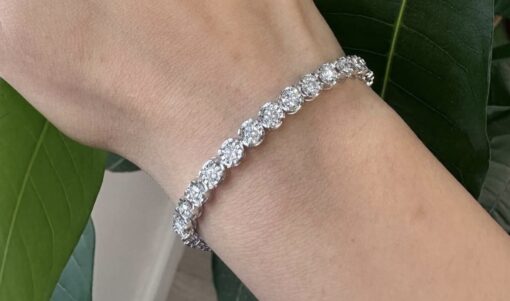 Brand New 7" 3 TCW V2 lab Diamond Tennis Bracelet set in .925 Sterling Silver