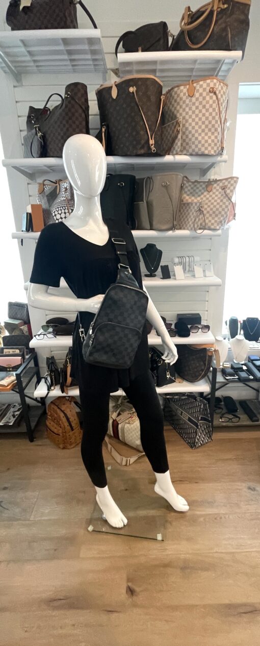 LOUIS VUITTON Damier Graphite Avenue Sling Bag - Image 2