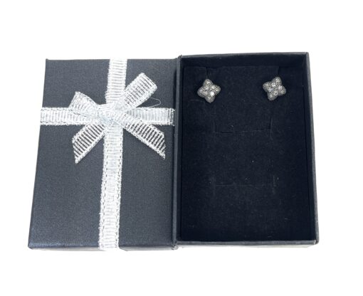 David Yurman Sterling Silver and .12 Natural Diamond Midnight Melange Quatrefoil Studs - Image 3