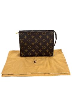 Louis Vuitton Toiletry 19 Monogram Cosmetic Bag 2