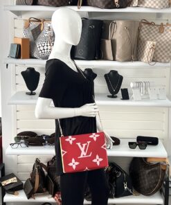 Louis Vuitton Monogram Giant Toiletry Pouch 26 Rouge 2