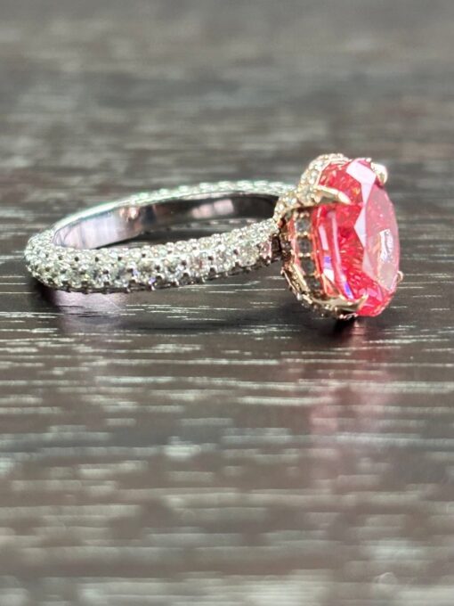 New Vivid Pink Oval Cut 4.62 Carat VS1 Lab Diamond IGI Certified 14k White Gold - Image 2