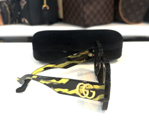 NEW Gucci GG1547S Black Yellow Zebra Square Sunglasses - Image 5