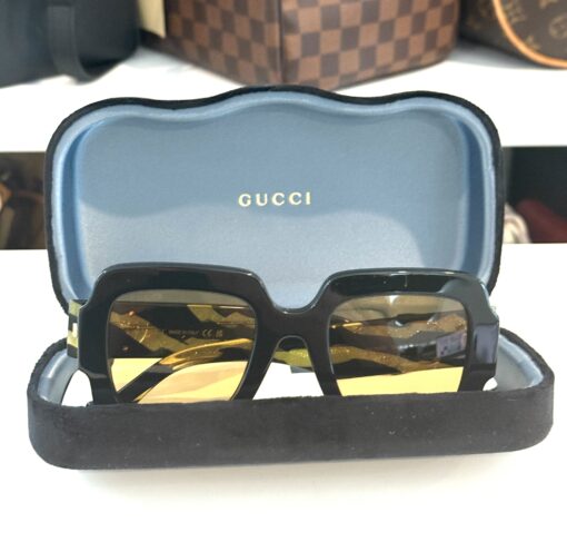 NEW Gucci GG1547S Black Yellow Zebra Square Sunglasses - Image 3