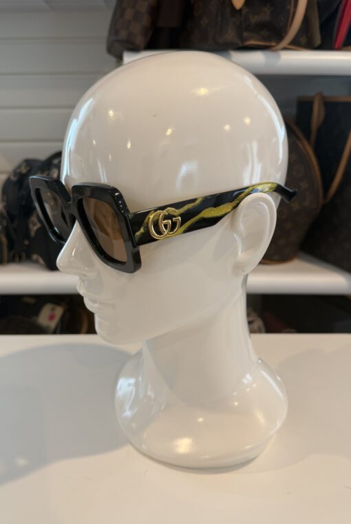 NEW Gucci GG1547S Black Yellow Zebra Square Sunglasses - Image 8