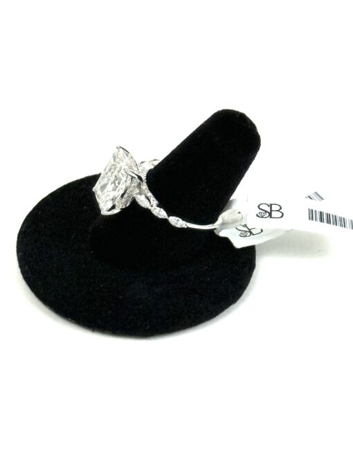 Brand new 5.5 Carat Radiant Lab Diamond G VS1 In 14k White Gold - Image 7