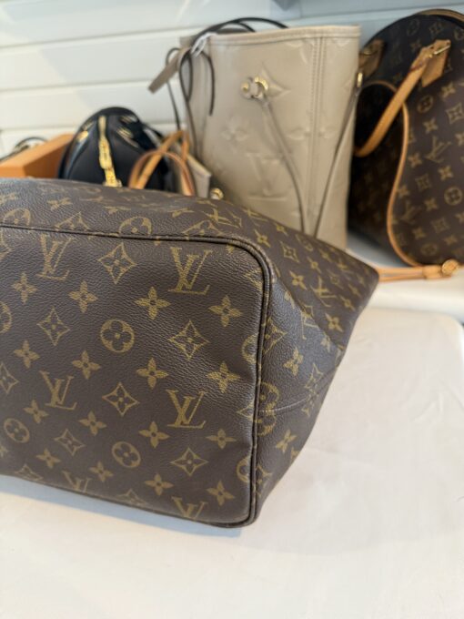 Louis Vuitton Monogram Neverfull GM Tan Interior - Image 19