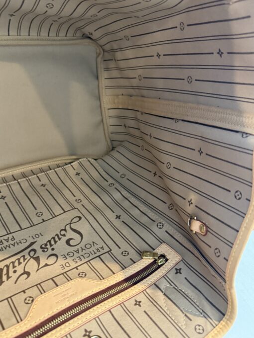 Louis Vuitton Monogram Neverfull GM Tan Interior - Image 11