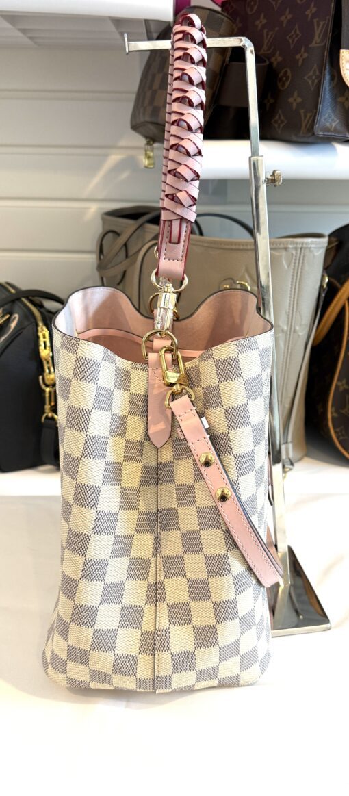 Louis Vuitton Neo Noe Azur with Rose Ballerine - Image 9