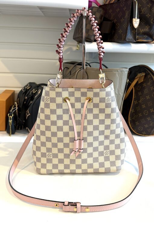 Louis Vuitton Neo Noe Azur with Rose Ballerine - Image 22