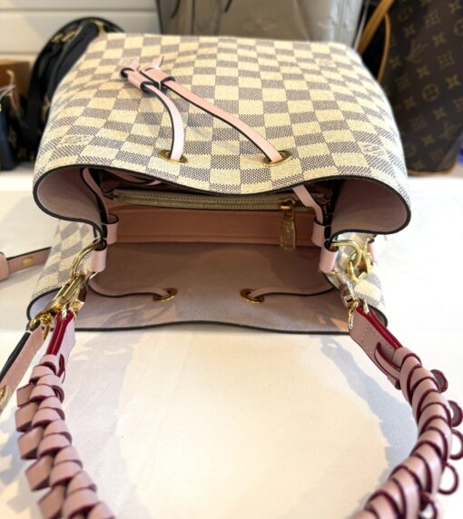 Louis Vuitton Neo Noe Azur with Rose Ballerine - Image 21