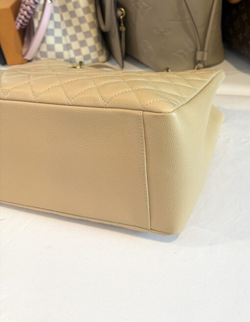 Chanel Caviar Quilted Grand Shopping Tote GST Beige Clair GHW - Image 15