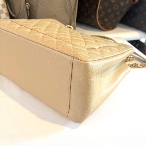 Chanel Caviar Quilted Grand Shopping Tote GST Beige Clair GHW - Image 9