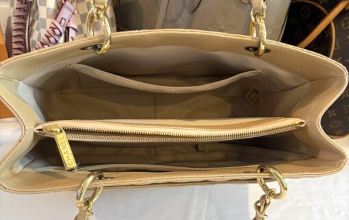 Chanel Caviar Quilted Grand Shopping Tote GST Beige Clair GHW - Image 13