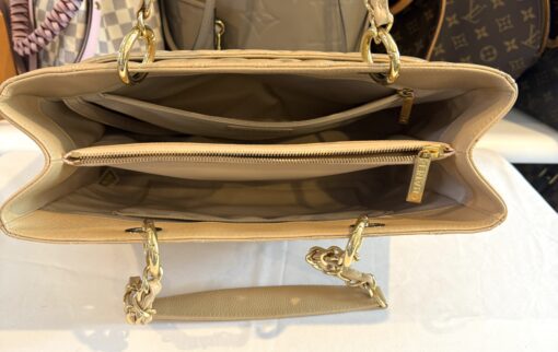 Chanel Caviar Quilted Grand Shopping Tote GST Beige Clair GHW - Image 7