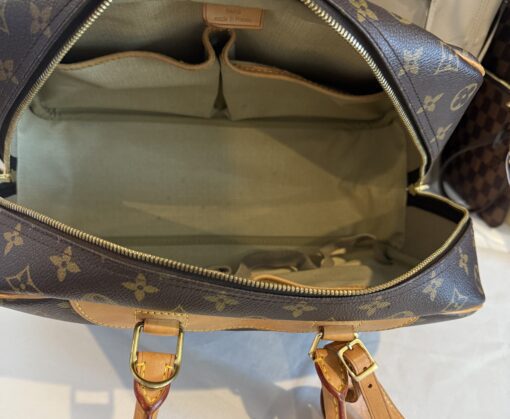 Louis Vuitton Monogram Deauville Satchel - Image 9