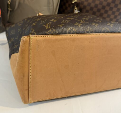 Louis Vuitton Cabas Mezzo Monogram Tote - Image 8