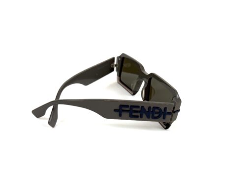 Fendi FE40073U 50E Blue and Grey Rectangular Sunnies - Image 5