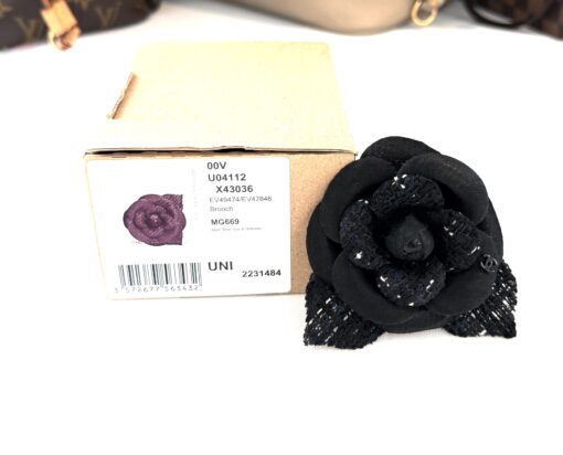 Chanel Tweed Fabric Camellia Pin Brooch Navy Blue Black - Image 2