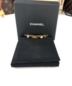 Alternative view of Chanel 2020 Gold Black Stones Hair Clip