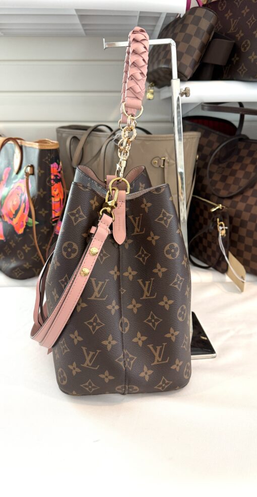 Louis Vuitton Monogram Neo Noe MM Rose Poudre - Image 9