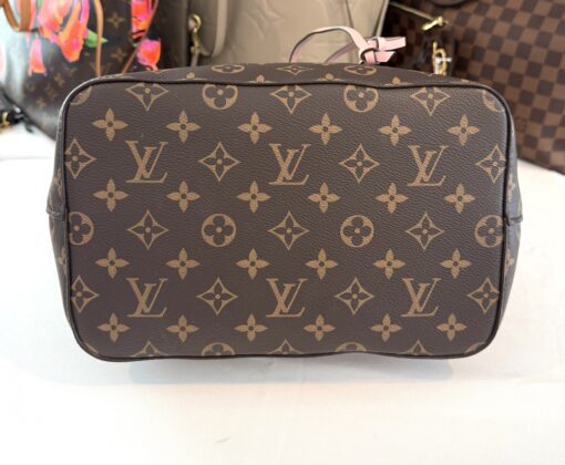 Louis Vuitton Monogram Neo Noe MM Rose Poudre - Image 16