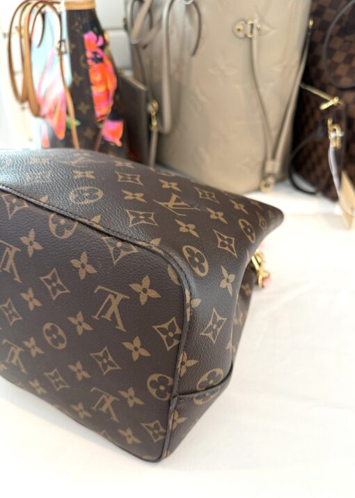 Louis Vuitton Monogram Neo Noe MM Rose Poudre - Image 21