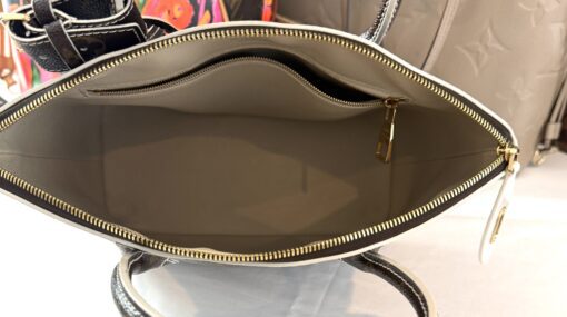 Louis Vuitton Monogram Shine Fetish Lockit - Image 12