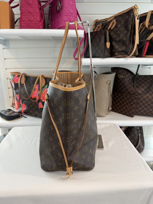 Louis Vuitton Monogram Neverfull GM Tan Interior - Image 6