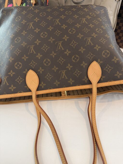 Louis Vuitton Monogram Neverfull GM Tan Interior - Image 22