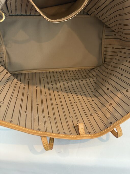 Louis Vuitton Monogram Neverfull GM Tan Interior - Image 9
