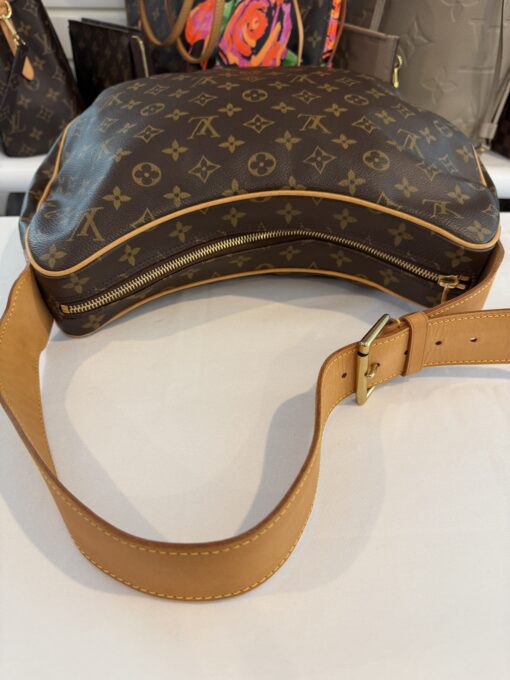 Louis Vuitton Monogram Croissant GM Shoulder Bag - Image 17
