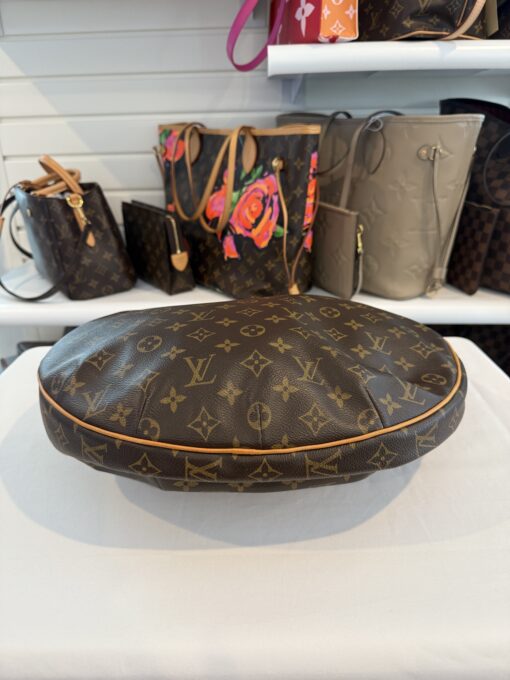 Louis Vuitton Monogram Croissant GM Shoulder Bag - Image 15