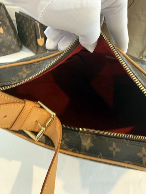 Louis Vuitton Monogram Croissant GM Shoulder Bag - Image 7