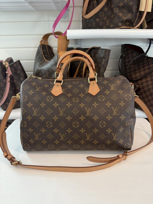 Louis Vuitton Monogram Speedy 35 Bandouliere
