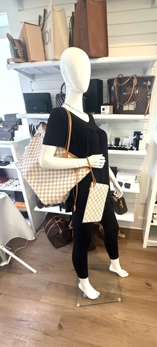 Louis Vuitton Neverfull GM Azur Tote with Pouch Set - Image 3