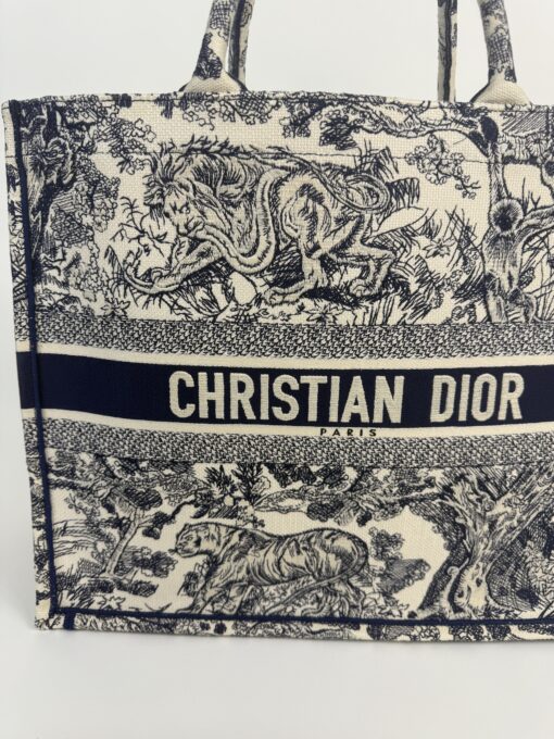 Christian Dior Canvas Embroidered Large Dioriviera Toile De Jouy Book Tote Blue - Image 19