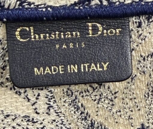 Christian Dior Canvas Embroidered Large Dioriviera Toile De Jouy Book Tote Blue - Image 7