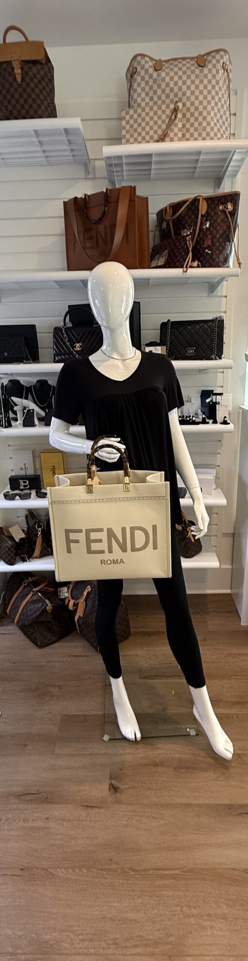 Fendi Medium Cream Sunshine Tote Shopper - Image 7