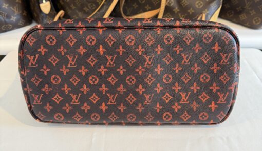 Louis Vuitton Catogram Neverfull MM with Pouch Marron - Image 12