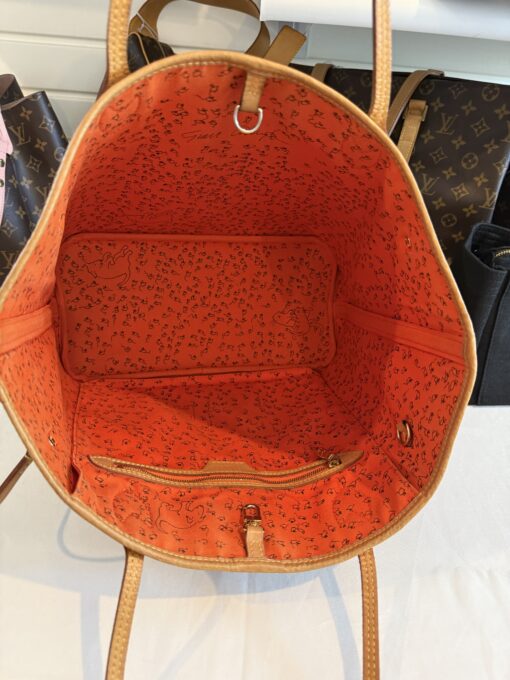 Louis Vuitton Catogram Neverfull MM with Pouch Marron - Image 6