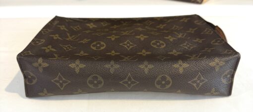 Louis Vuitton Vintage Monogram Canvas Toiletry Pouch 26 - Image 7