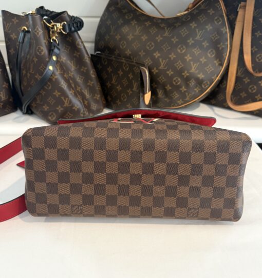 LOUIS VUITTON Beaubourg Damier Ebene Shoulder Bag in Brown/Red - Image 18