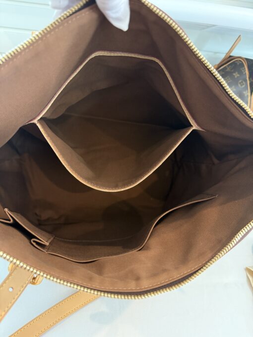 Louis Vuitton Monogram Palermo GM Shoulder Bag - Image 8