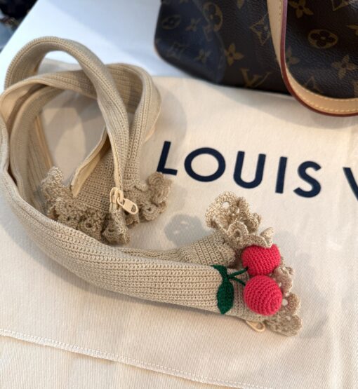 Louis Vuitton Monogram Palermo GM Shoulder Bag - Image 15