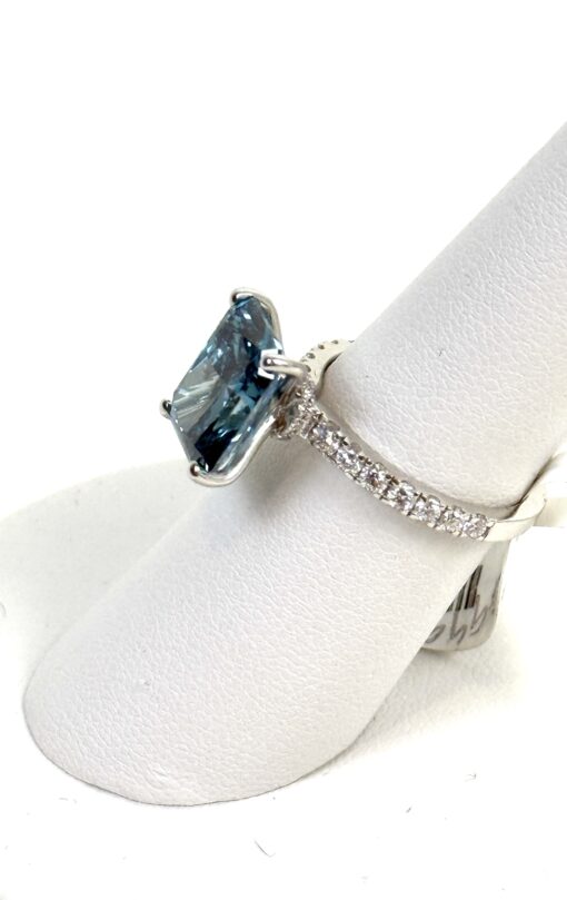 Fancy Vivid Blue Rectangular Brilliant Lab Diamond 5.50 TCW 14K White Gold Side Diamonds Ring - Image 4